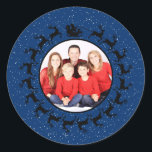 写真をパーソナライズSanta's Sleigh Christmas Blue ラウンドシール<br><div class="desc">静止している素敵なtouch!</div>