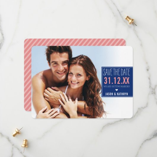 写真を保存する日付の角グラデーション付きストライプ海軍のサンゴ セーブザデート (正面/裏面インサイチュ)