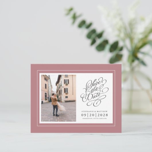 写真を保存する日付ほこりっぽいバラエレガントな結婚式 案内ポストカード (スタンド正面)