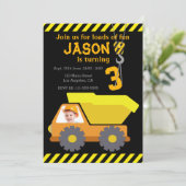 写真を持つダンプトラックの誕生日のパーティの招待状 招待状 (スタンド正面)