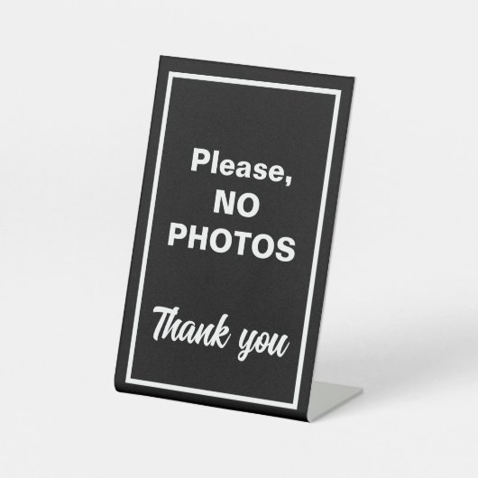 写真を撮らない 台座サイン (正面)
