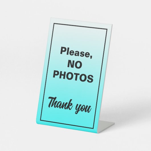 写真を撮らない 台座サイン (正面)