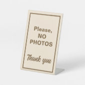 写真を撮らない 台座サイン (正面)