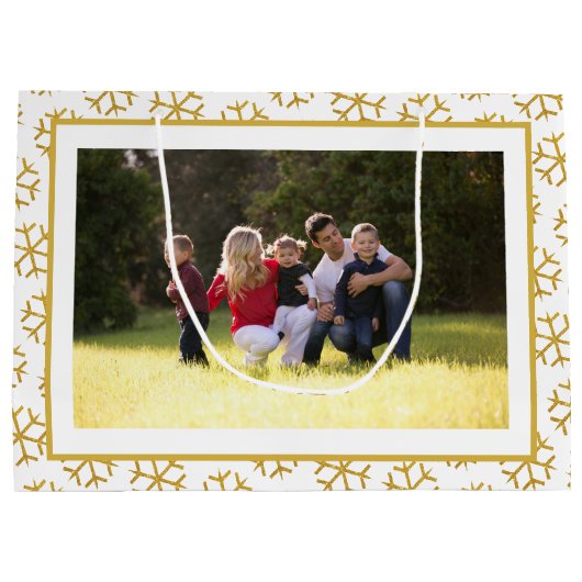 写真を追加するクリスマス金ゴールドグリッタースノーフレーク ラージペーパーバッグ (裏面)