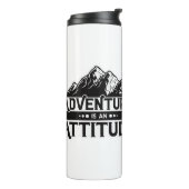 写真を追加する山の冒険は態度である タンブラー (回転左)