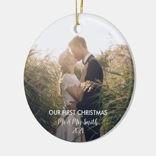 写真を追加する私たちの初めてのクリスマスMr & Mrs. セラミックオーナメント (左)