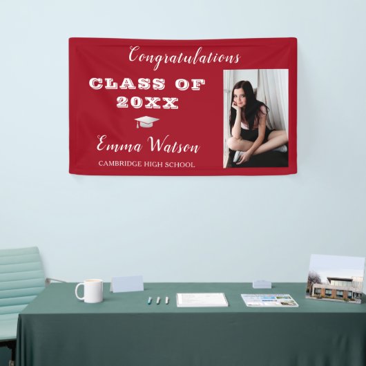 写真を追加する赤おめでとうございます卒業生 横断幕 (トレードショー)