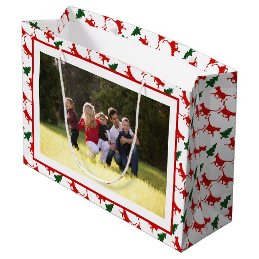 写真を追加するMerry Christmasの猫と木 ラージペーパーバッグ (裏面アングル)