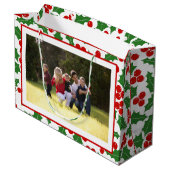写真を追加するMerry Christmas holly berry ラージペーパーバッグ (裏面アングル)