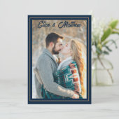 写真ウェディング日付モダン海軍を金ゴールドと保存 招待状 (スタンド正面)