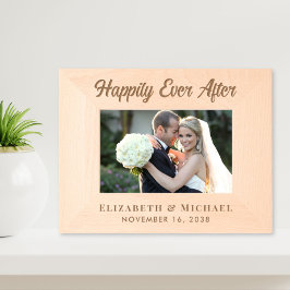 写真エレガントの後で幸せ結婚に レーザー彫刻フレーム