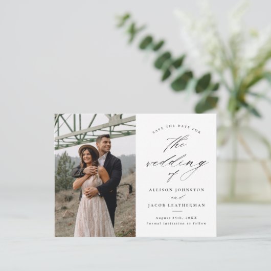 写真エレガントの結婚式のスクリプトの日付の保存 案内ポストカード (スタンド正面)