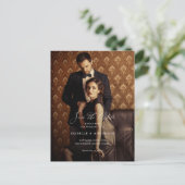 写真エレガントの結婚式のスクリプト日付の保存 ポストカード (スタンド正面)