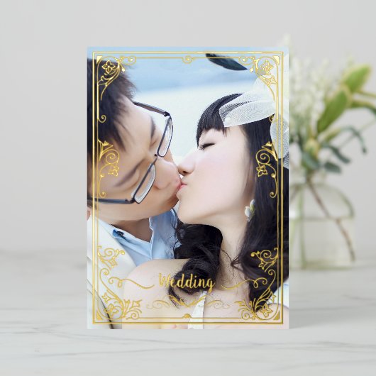 写真エレガントの背面と前面の金ゴールド 箔招待状 (立ち正面)