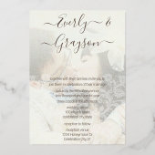 写真エレガントの背面と前面の金ゴールド 箔招待状 (裏面)