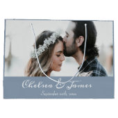 写真エレガントほこりっぽい青い書名 ラージペーパーバッグ (裏面)