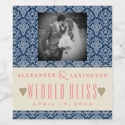 写真エレガントダマスク海軍ブルーコーラル結婚ズ ワインラベル (シングルラベル)