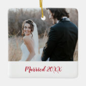 写真エレガントモダン初めてのクリスマス結婚した セラミックオーナメント (正面)