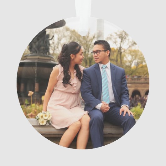 写真エレガント初めてのクリスマスの結婚した大流行 オーナメント (裏面)