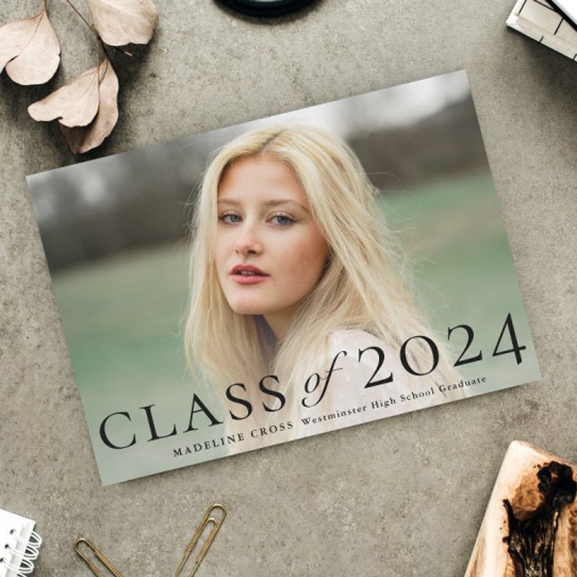 写真エレガント卒業発表の入力 (Elegant typography class of 2024 photo graduation magnetic announcement.)