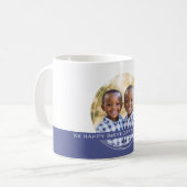 写真カスタムとメッセージの白と青のC49メモリ コーヒーマグカップ (正面左)