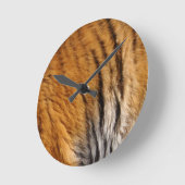 写真サンプルされたトラのストライプ大きな猫野生生物 ラウンド壁時計 (傾斜)