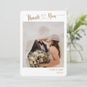 写真シンプルエレガントカスタム結婚式の手文字 サンキューカード (スタンド正面)