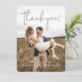 写真スタイリッシュのパーソナライズされたサンキューカード セーブザデート (スタンド正面)