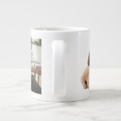 写真パーソナライズされたと文字の犬の母最高のが2人 ジャンボコーヒーマグカップ (裏面)