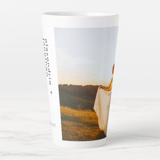 写真パーソナライズされたと文字 カフェラテマグ (正面)