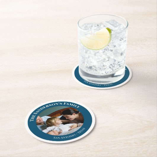 写真パーソナライズされたをターコイズサークルに文字 ラウンドペーパーコースター (インサイチュ)