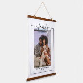 写真パーソナライズされたファミリタイポグラフィ 吊り下げ型タペストリー (傾斜あり)