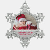 写真パーソナライズされたベビーの初めてのクリスマス灰色の赤 スノーフレークピューターオーナメント (正面)