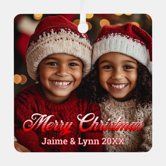 写真パーソナライズされたメリークリスマスの名前と日付 メタルオーナメント (正面)