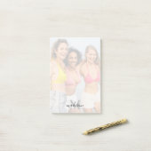 写真パーソナライズされたモノグラム名 ポストイット (デスク上)