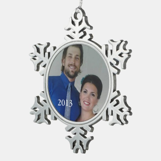 写真パーソナライズされたレトロガーランドカップルの写真 スノーフレークピューターオーナメント (右)