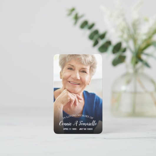 写真パーソナライズされた悔やみや弔慰葬儀記念カード 名刺 (スタンド正面)