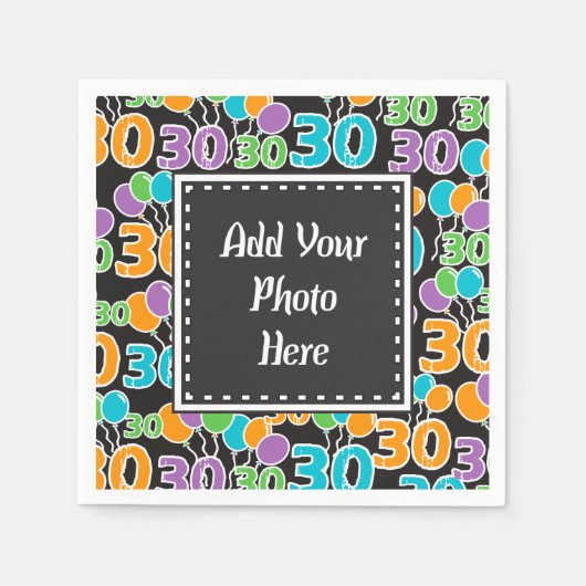 写真パーソナライズされた30カラフル歳の誕生日 スタンダードカクテルナプキン (正面)