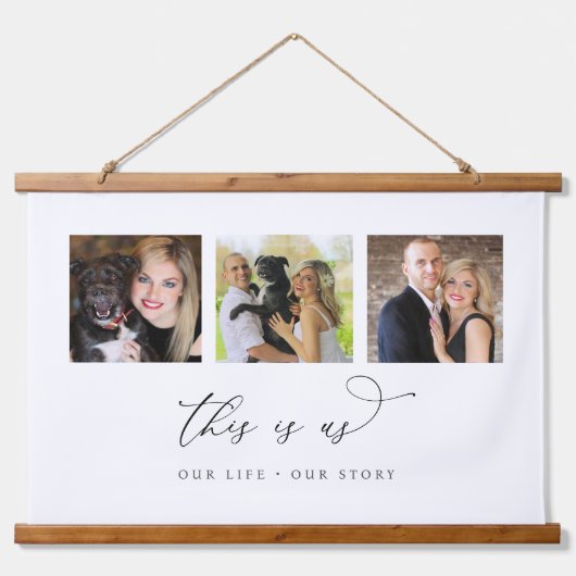 写真パーソナライズされた「こちら」のサイン 吊り下げ型タペストリー (正面)