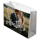 写真パーソナライズされたFirst Valentineモダン's day ラージペーパーバッグ (裏面アングル)