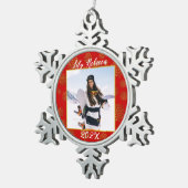 写真パーソナライズされたKeepsake Red スノーフレークピューターオーナメント (右)