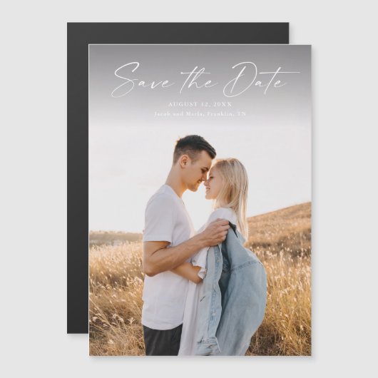 写真モダンの結婚式のスクリプトの日付の保存 マグネット招待状 (正面/裏面)