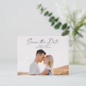 写真モダンの結婚式のスクリプト日付の保存 案内ポストカード (スタンド正面)