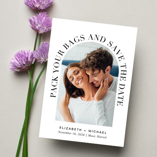 写真モダンアーチ行先結婚式 セーブザデート