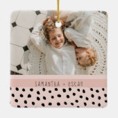 写真モダンパステル名パーソナライズされたギフト セラミックオーナメント (裏面)