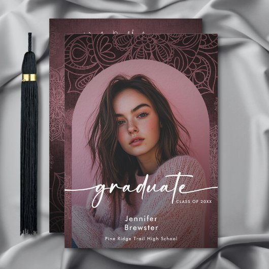 写真モダンピンクマンダラ卒業発表 招待状