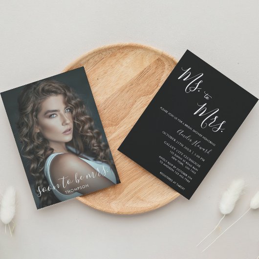 写真モダンブライダルシャワー付きブラックMs to Mrs 招待状