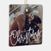写真モダンメリークリスマススクリプトトレンディーカップル セラミックオーナメント (右)