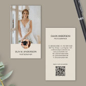 写真モダン写真2枚QRコードシンプルクリーム 名刺