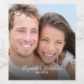 写真モダン手エレガント文字スクリプ結婚ト ワインラベル (シングルラベル)